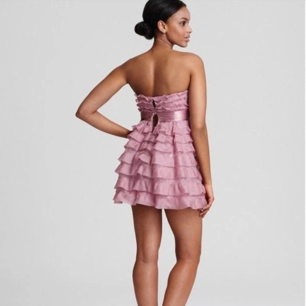 BCBGMAXAZRIA Light Plum Silk Ruffle Strapless Mini Dress SAN6L864 Size 8 - Picture 3 of 13